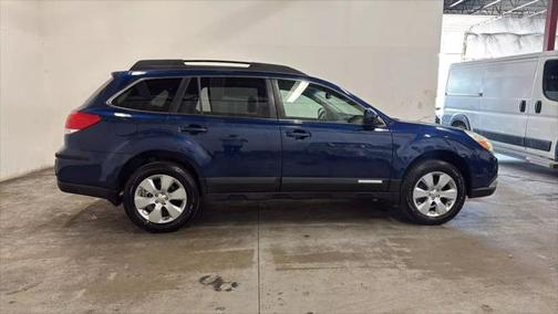 2010 Subaru Outback 2.5 i Premium