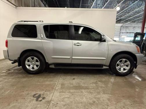 2004 Nissan Pathfinder LE
