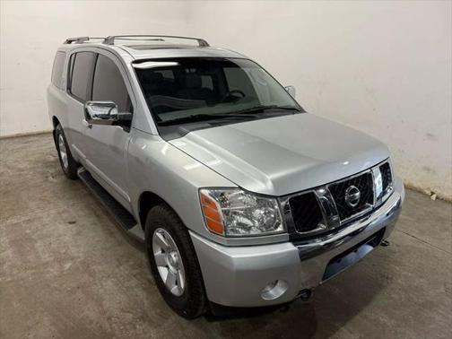 2004 Nissan Pathfinder LE