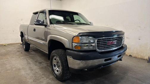 2002 GMC Sierra 2500 SLE H/D Extended Cab