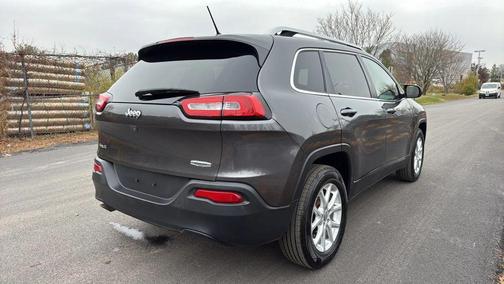 2015 Jeep Cherokee Sport