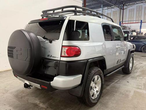 2007 Toyota FJ Cruiser Base
