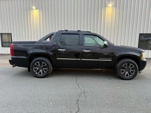 2011 Chevrolet Avalanche 1500 LTZ
