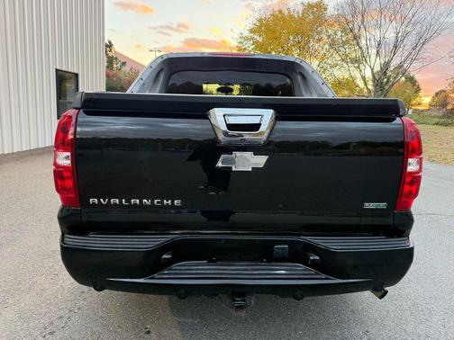2011 Chevrolet Avalanche 1500 LTZ