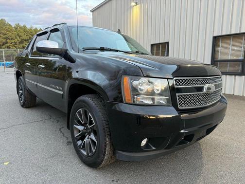 2011 Chevrolet Avalanche 1500 LTZ