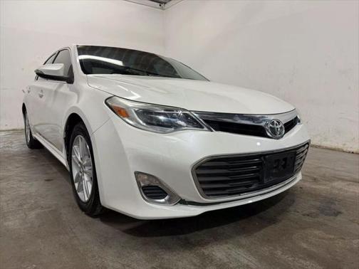 2014 Toyota Avalon XLE