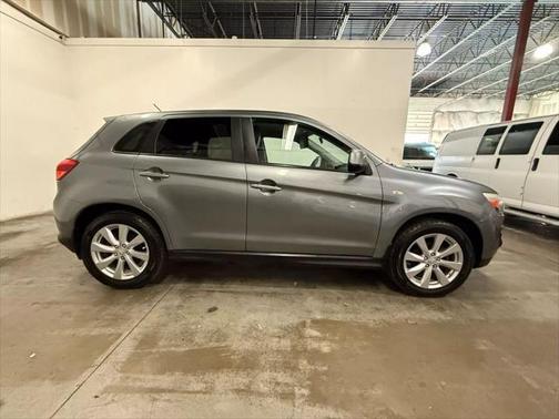 2014 Mitsubishi Outlander Sport ES