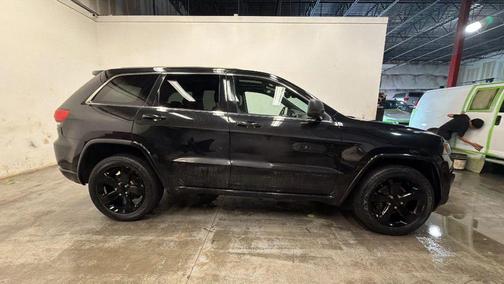 Black 2014 Jeep Grand Cherokee Altitude