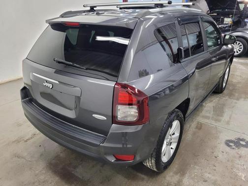 2016 Jeep Compass Latitude