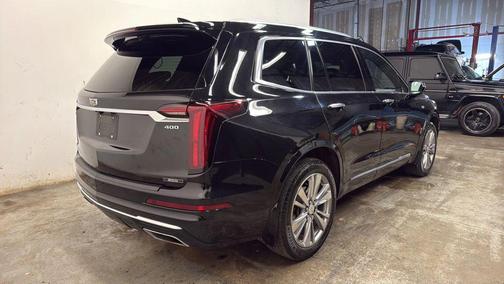 2023 Cadillac XT6 Premium Luxury FWD
