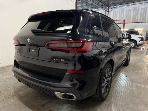 2023 BMW X5 xDrive40i