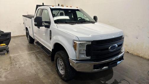 White 2019 Ford F-250 XL
