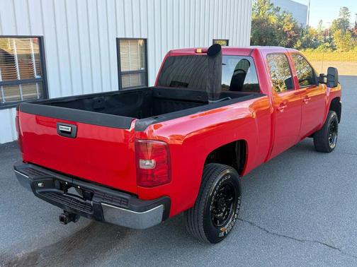 2009 Chevrolet Silverado 2500 LTZ Crew Cab