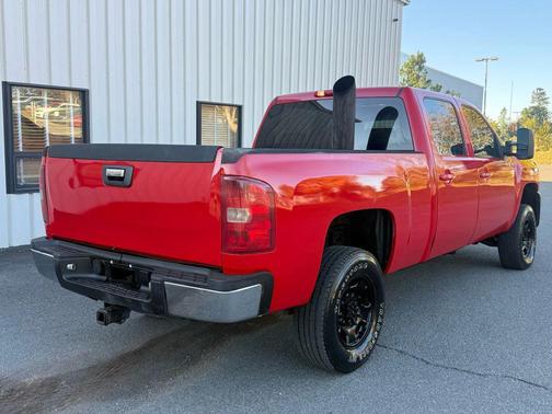 2009 Chevrolet Silverado 2500 LTZ Crew Cab