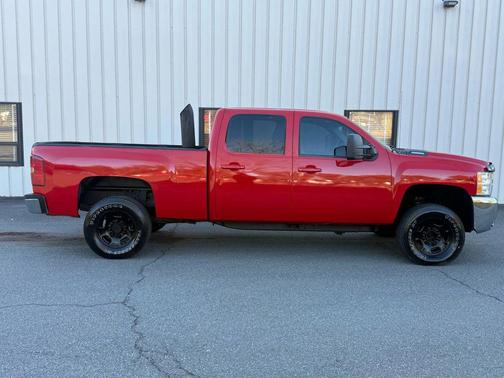 2009 Chevrolet Silverado 2500 LTZ Crew Cab