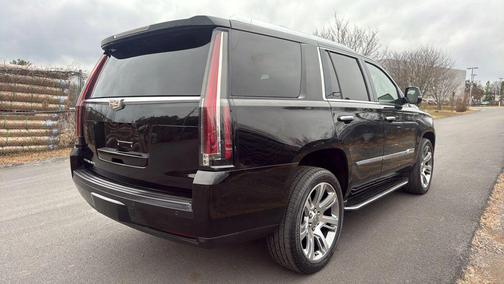 2015 Cadillac Escalade Luxury