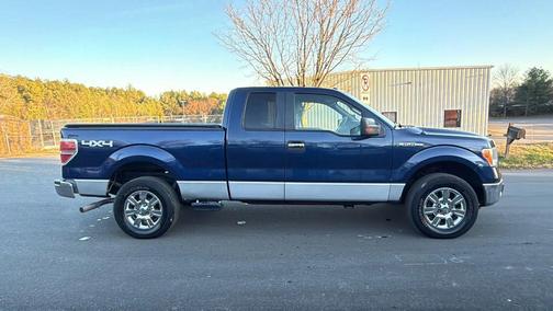 2010 Ford F-150 XL Pickup 4D 6 1/2 ft