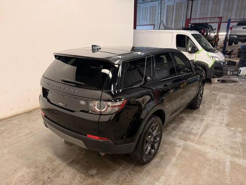 Black 2019 Land Rover Discovery Sport HSE