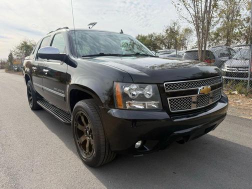 2013 Chevrolet Avalanche LTZ
