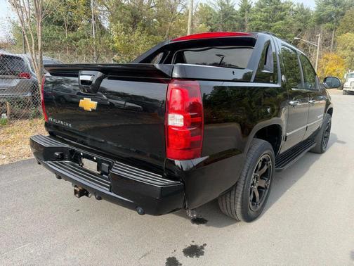 2013 Chevrolet Avalanche LTZ