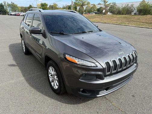 2014 Jeep Cherokee Sport