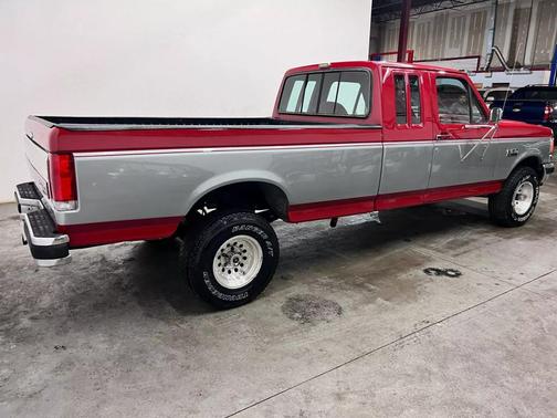 1990 Ford F-150 XL