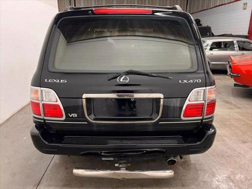 2000 Lexus LX 470 Base