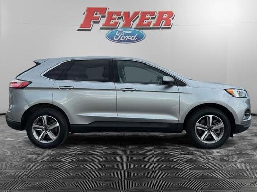 ICONIC SILVER 2023 Ford Edge SEL
