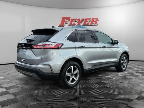 ICONIC SILVER 2023 Ford Edge SEL