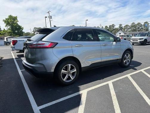 ICONIC SILVER 2023 Ford Edge SEL