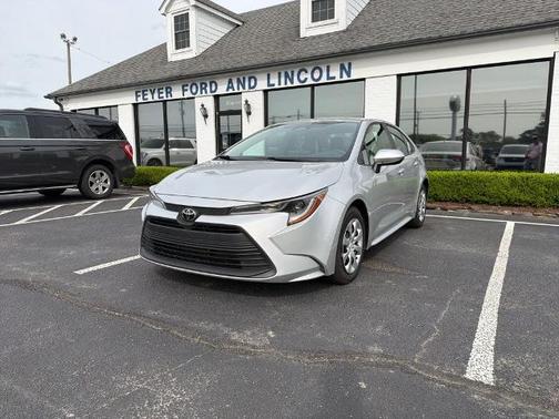 Silver 2024 Toyota Corolla LE