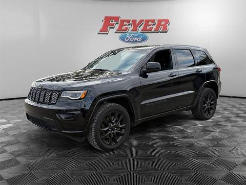 2021 Jeep Grand Cherokee LAREDO