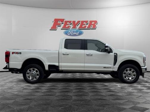 2024 Ford F-350 LARIAT SUPER DUTY
