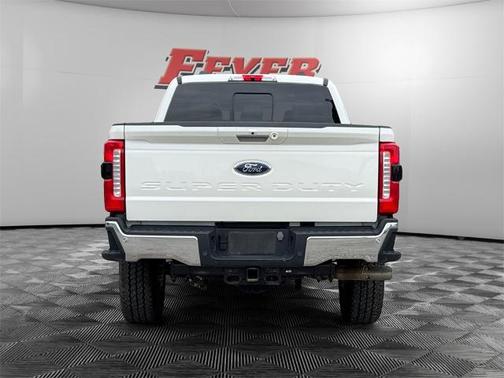 2024 Ford F-350 LARIAT SUPER DUTY
