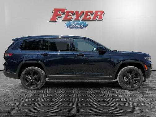 Midnight Sky 2024 Jeep Grand Cherokee LIMITED