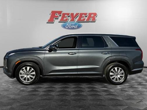 Gray 2025 Hyundai PALISADE SEL