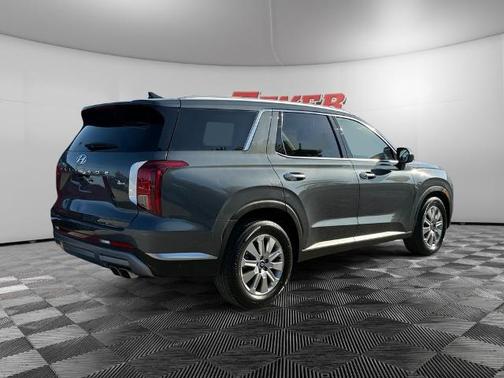 Gray 2025 Hyundai PALISADE SEL