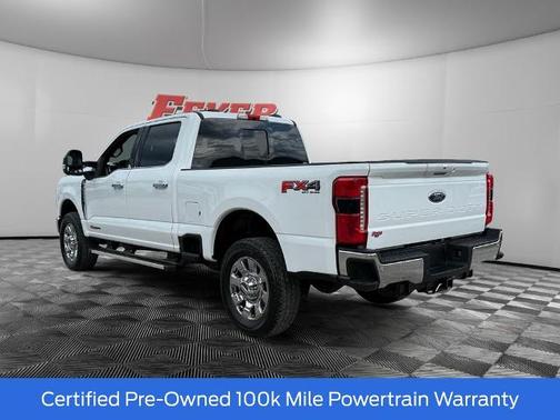 OXFORD WHITE 2025 Ford F-350 KING RANCH