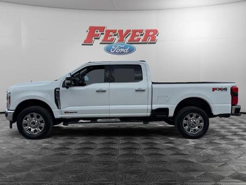 OXFORD WHITE 2025 Ford F-350 KING RANCH