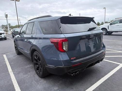 INFINITE BLUE MET TINTED CC 2021 Ford Explorer ST