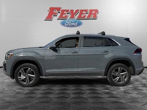 2024 Volkswagen Atlas Cross Sport 2.0T SEL R-LINE