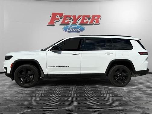 2023 Jeep Grand Cherokee LAREDO