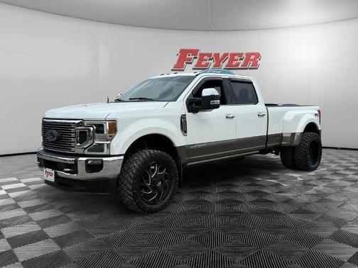 STAR WHITE 2022 Ford F-350 KING RANCH
