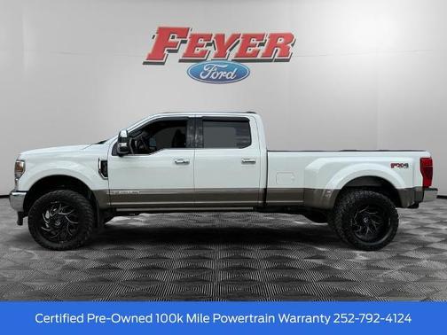 STAR WHITE 2022 Ford F-350 KING RANCH