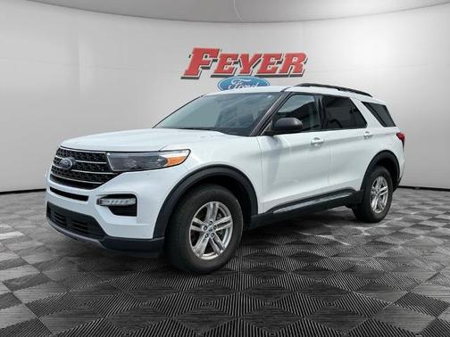 STAR WHITE MET TRI-COAT 2022 Ford Explorer XLT