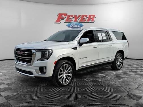 2022 GMC Yukon XL SLT