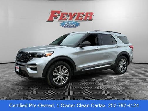 ICONIC SILVER METALLIC 2020 Ford Explorer XLT