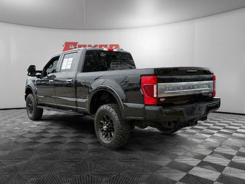 2022 Ford F-350 PLATINUM