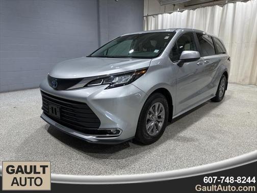 2023 Toyota Sienna XLE 7 Passenger