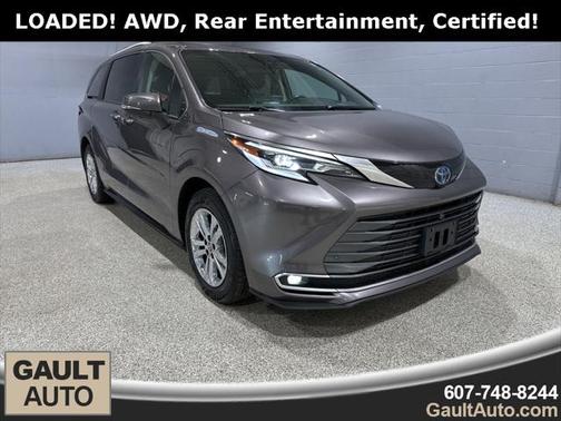 2022 Toyota Sienna Platinum 7 Passenger